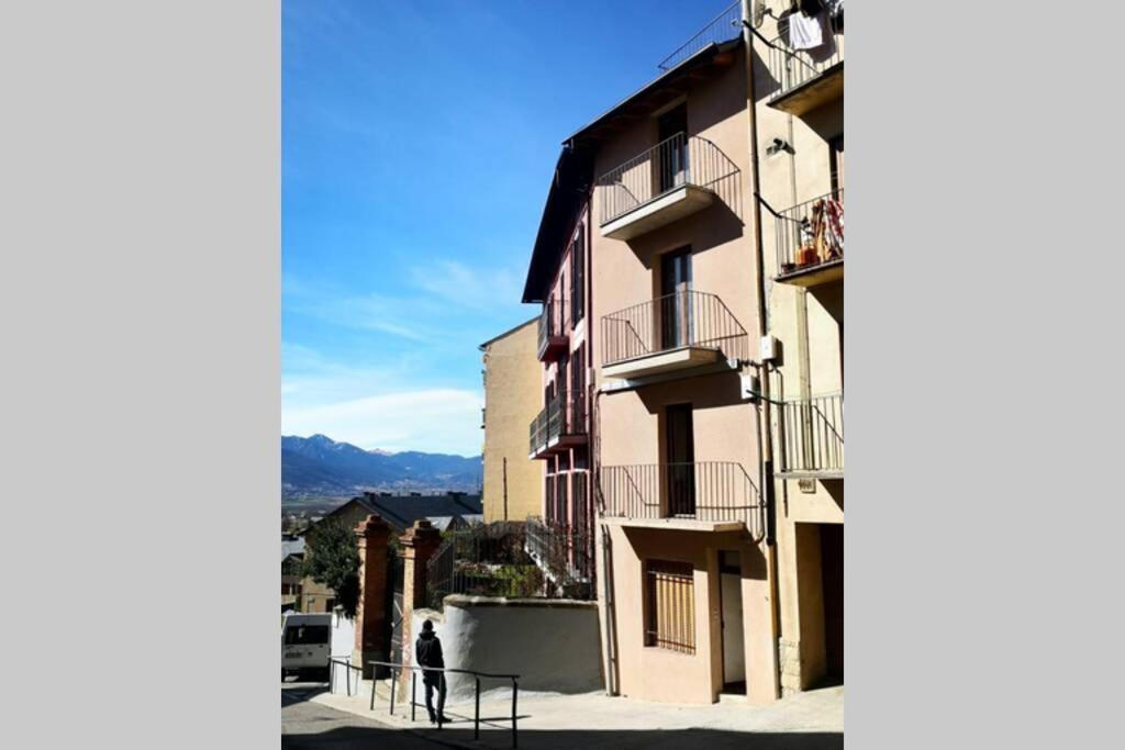 Puigcerda Centro. Acogedor Apartament En El Pueblo Extérieur photo